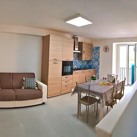 公寓 Casa Sul Corso 萨莱诺